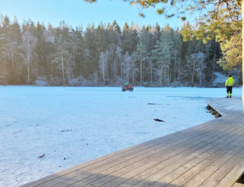 Nu plogas isen på Barnsjön